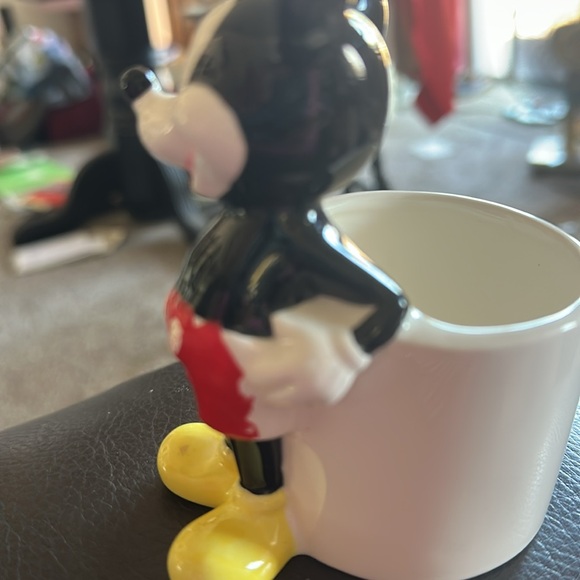 Mickey Mouse Cup and Holder - Picture 9 of 12